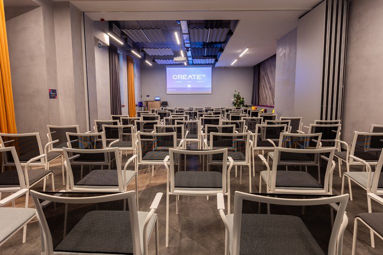 Create 26 bérelhető rendezvényterm